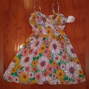 Jolie and Joy Floral Fit And Flare Button Front Dress Summer Cute Flowy (Size M)